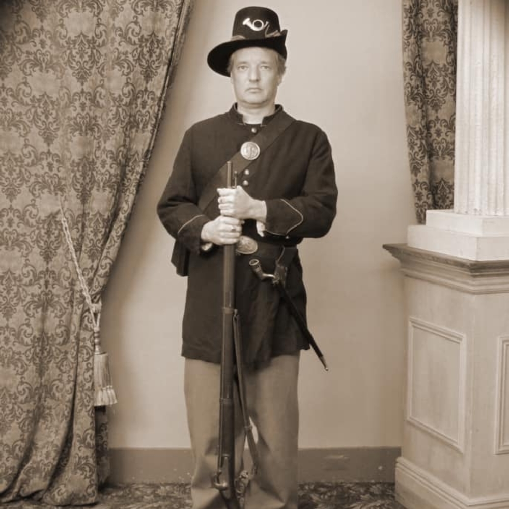 Meet your Posher, Brian